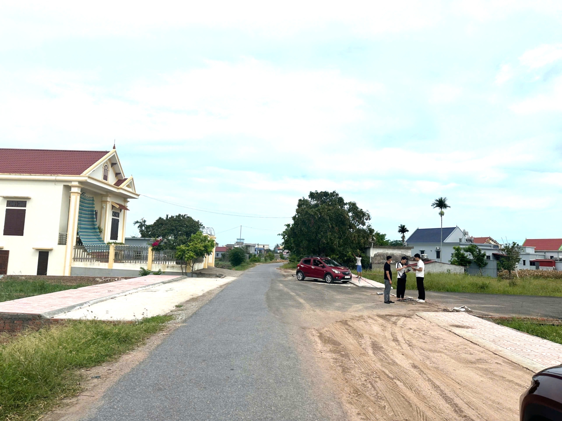 MỞ BÁN KHU 24 LÔ THỊ TRẤN BIỂN QUẤT LÂM