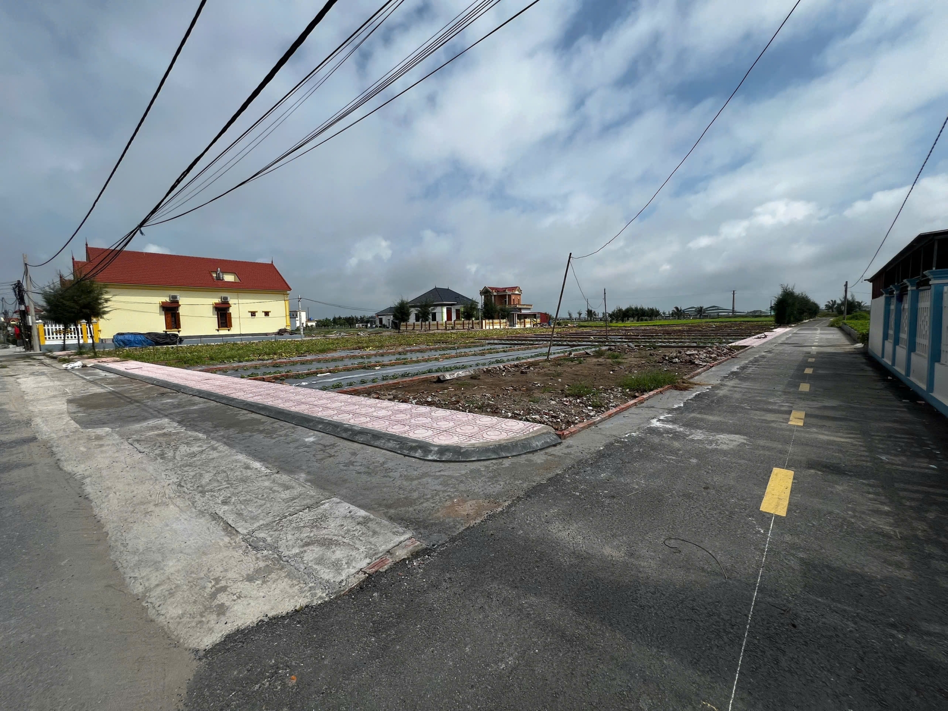 MỞ BÁN KHU 21 LÔ BÃI TẮM 2