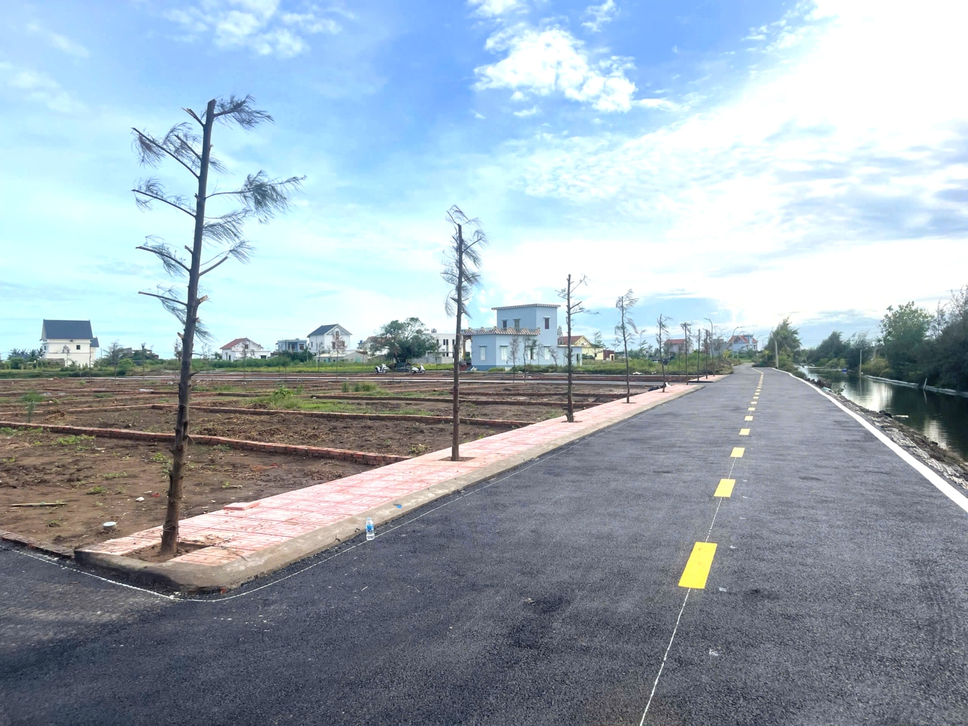 MỞ BÁN KHU 40 LÔ ĐẤT BIỂN GIAO PHONG